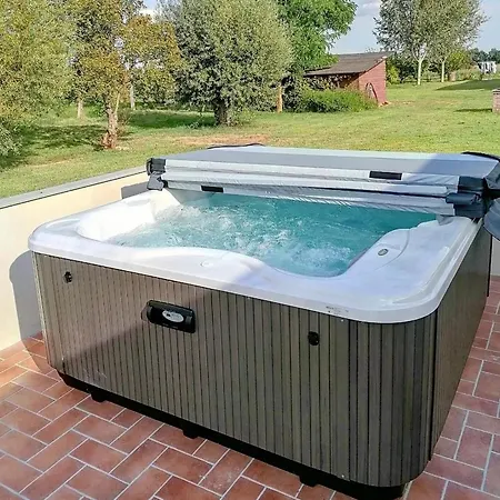 Κατάλυμα σε φάρμα Podere Zampiera Vecchia *