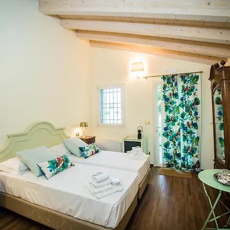 Podere Zampiera Vecchia *