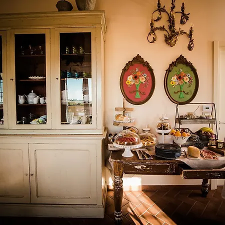 Farm stay Podere Zampiera Vecchia *