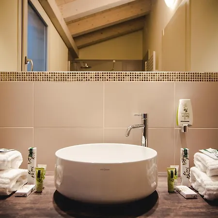 Podere Zampiera Vecchia Farm stay Imola