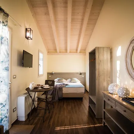 Farm stay Podere Zampiera Vecchia *