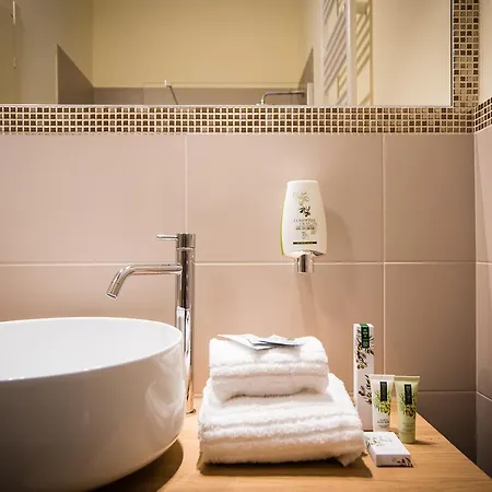 Podere Zampiera Vecchia * Ίμολα