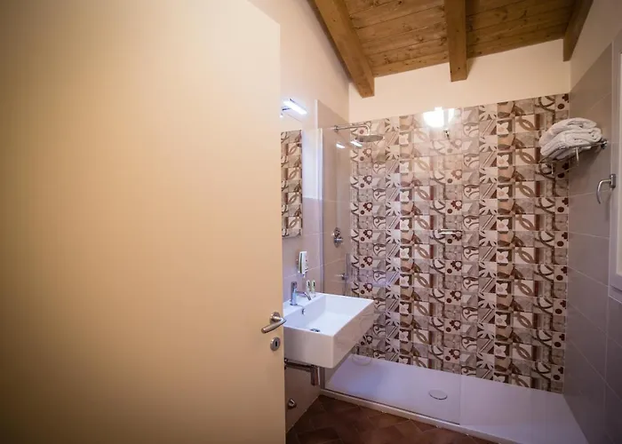 Lantgård Podere Zampiera Vecchia *