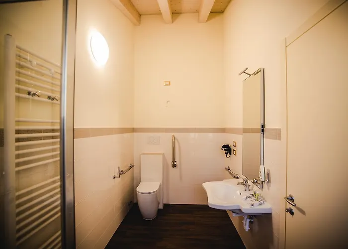 Podere Zampiera Vecchia Çiftlik konaklama